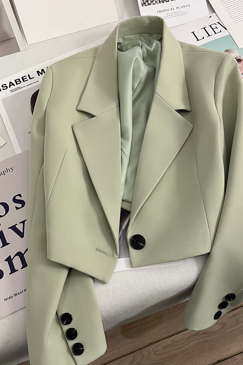 Diora Mode – Perfekcyjny Żakiet